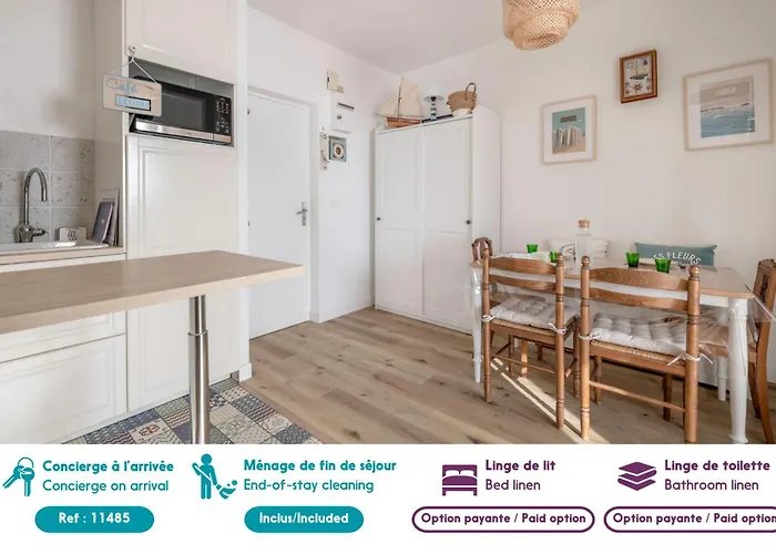 800m De La - 3 Adultes Et 1 Enfant * Le Croisic